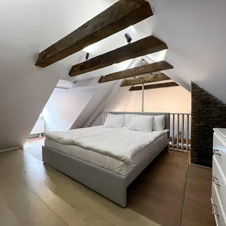Dzīvoklis Old Attic